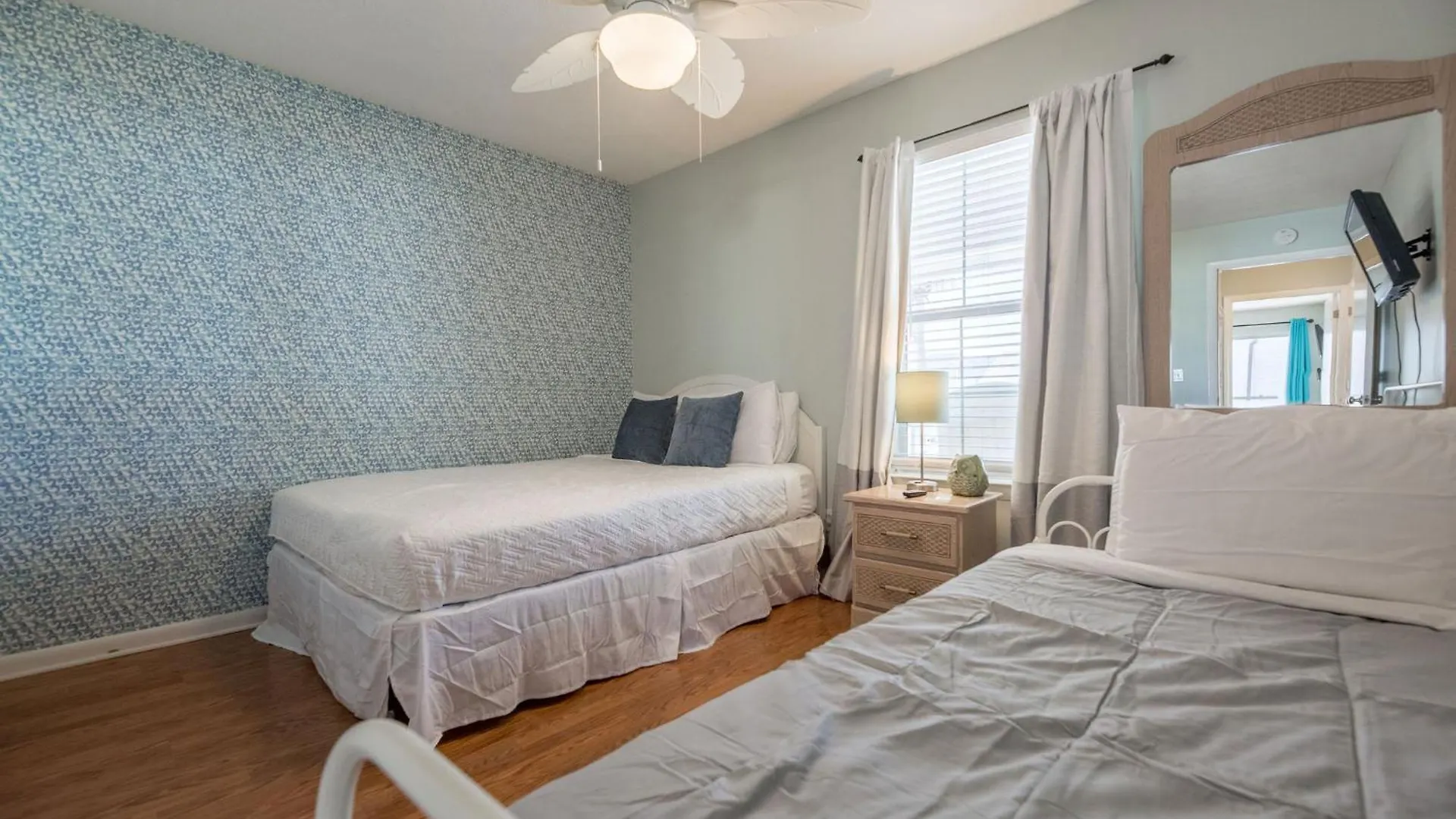 Pcb Pearl West II Apartment Panama City Beach